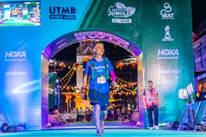 BIB: 124, 200, 510
                            <button type="button" onclick="openModal(21813442)" class="btn btn-primary btn-sm float-right btn-popup" data-toggle="modal" data-target=".modal-high-quality">
                        <i class="fas fa-shopping-cart"></i> Add to Cart
                    </button>
                                            <button type="button" onclick="isThisMe(21813442, true)" class="btn btn-success btn-sm float-right btn-popup btn-isme hidden" data-toggle="tooltip" data-placement="bottom" title="นี่คือรูปของคุณใช่ไหม คลิกที่นี่เพื่อเอาเข้าอัลบั้ม">
                        <i class="fas fa-plus"></i> Add to album
                    </button>
                    <button type="button" onclick="isThisMe(21813442, false)" class="btn btn-warning btn-sm float-right btn-popup btn-isnotme hidden">
                        <i class="fas fa-ban"></i> Remove from album
                    </button>